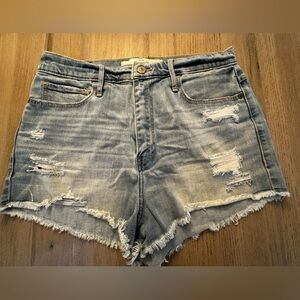 Abercrombie & Fitch Distressed Denim Cutoff Shorts frayed hem Size 10